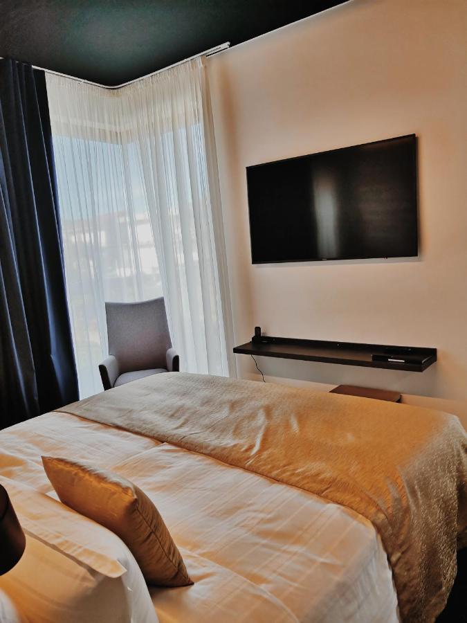 Sky Beach Aparthotel Marina Buitenkant foto