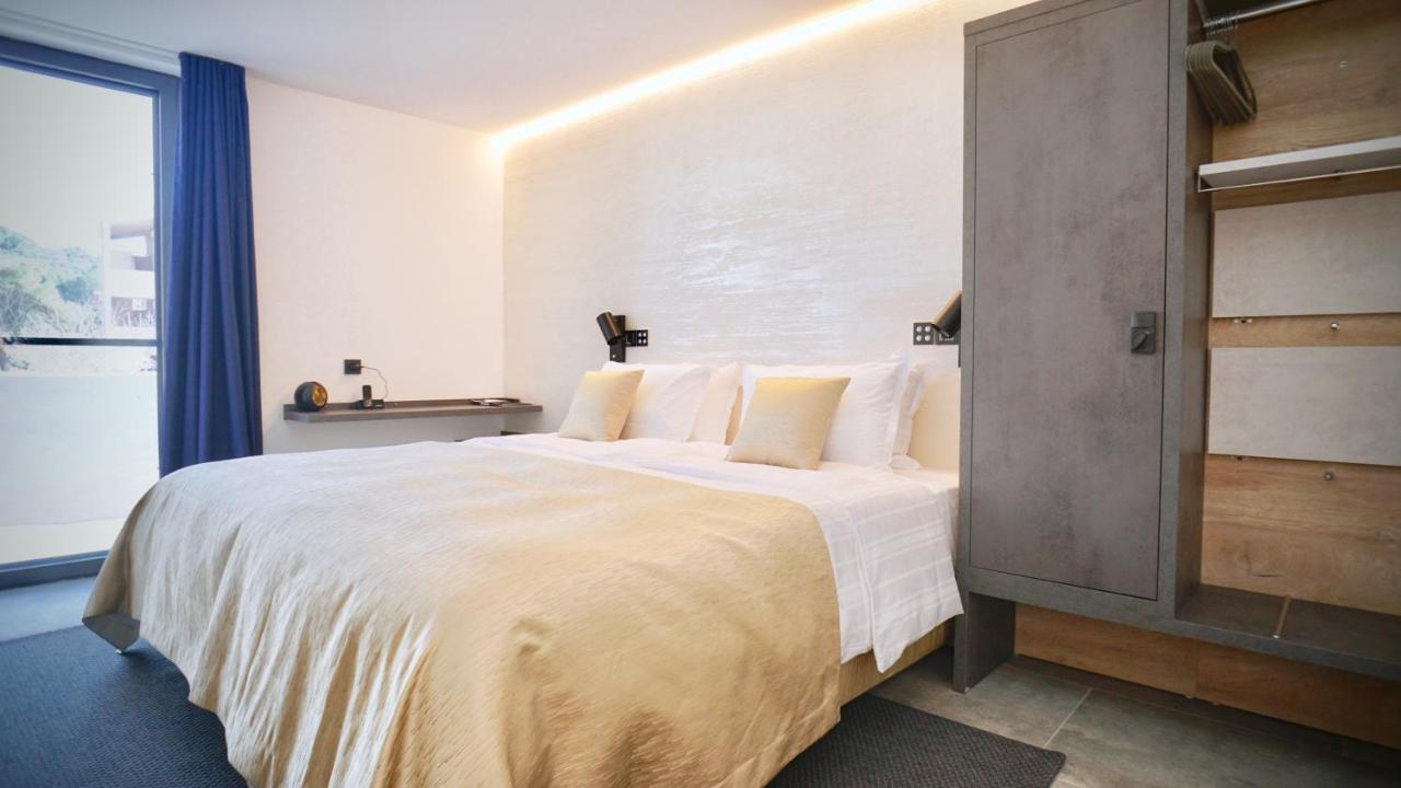 Sky Beach Aparthotel Marina Buitenkant foto